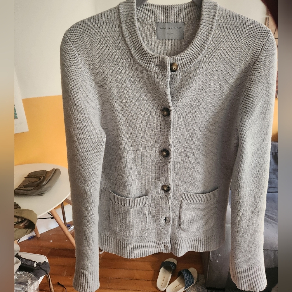 Modern Citizen Eames Light Gray Button-Up Cardigan